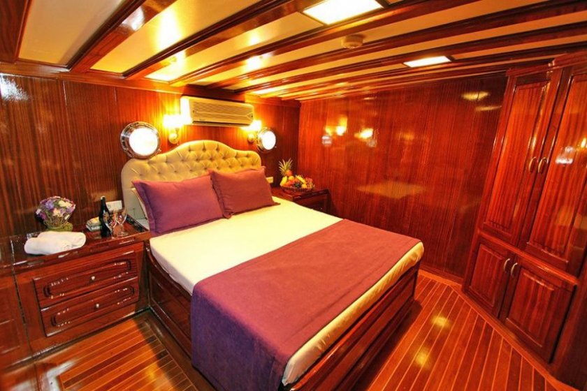 PRENSES SELİN | 18 KİŞİLİK BÜYÜK GRUPLAR İÇİN MAVİ TUR GULET | Okeanosyatcilik