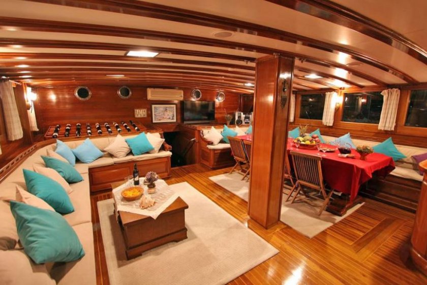 PRENSES SELİN | 18 KİŞİLİK BÜYÜK GRUPLAR İÇİN MAVİ TUR GULET | Okeanosyatcilik