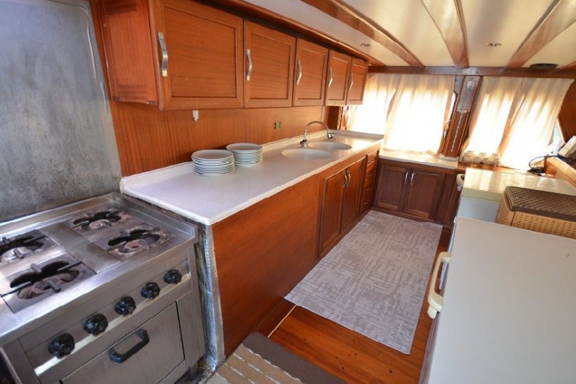 GAZİ KAPTAN | 14 KİŞİLİK KLİMALI GULET İLE HİSARÖNÜ MAVİ YOLCULUK TURLARI | Okeanosyatcilik