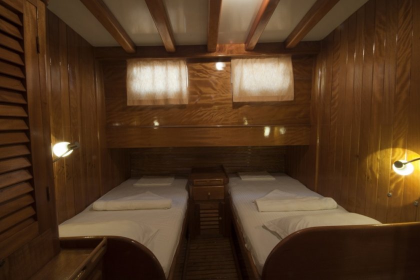 ARİF KAPTAN C | AİLE VE ARKADAŞ GRUPLARI İÇİN TEKNE TATİLİ & GÖKOVA’DA KEŞİF DOLU TEKNE TATİLİ | Okeanosyatcilik