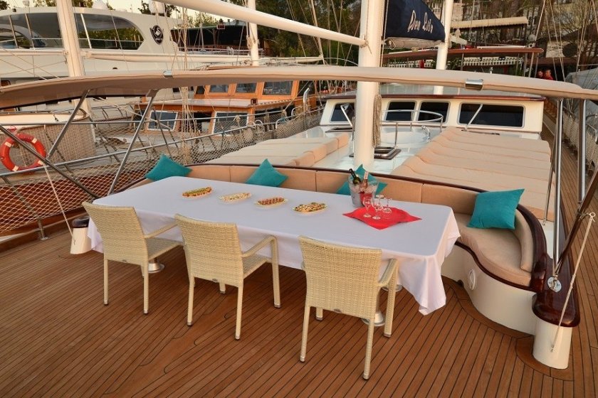 QUEEN LİLA | 12 KİŞİLİK LÜKS GULET İLE FETHİYE MAVİ YOLCULUK | Okeanosyatcilik