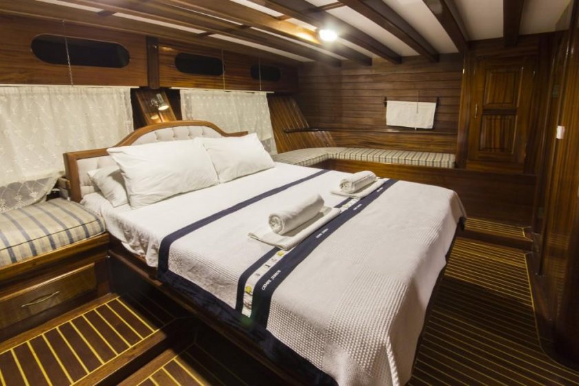 CEMRE JR | GÖKOVA’DA KONFORLU TEKNE TURU | Okeanosyatcilik