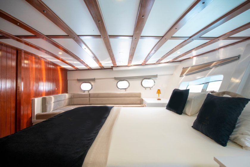 HÜLYAM 2 | 10 KİŞİLİK 5 KAMARALI STANDART PLUS GULET | Okeanosyatcilik