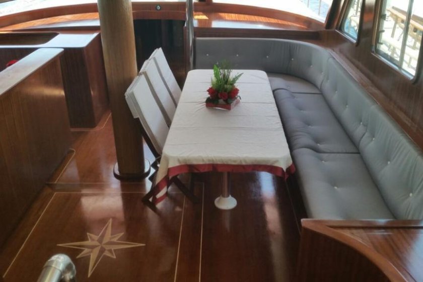 EYMEN BEY | 6 KABİN 12 YOLCU KAPASİTELİ AİLEYE UYGUN STANDART PLUS GULET | Okeanosyatcilik