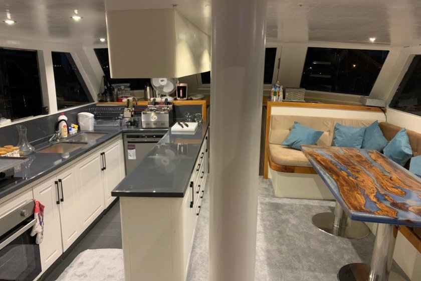 SİMİ | 16 KİŞİLİK KALABALIK FETHİYE TEKNE GEZİSİ | Okeanosyatcilik