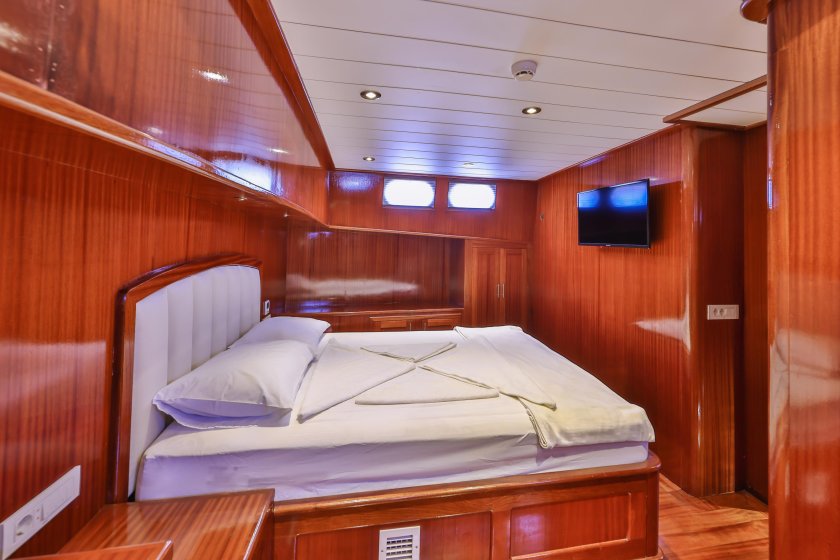 KASAPOĞLU 6 | 8 KİŞİLİK AİLELER VE GRUPLAR İÇİN TEKNE KİRALAMA FIRSATI | Okeanosyatcilik