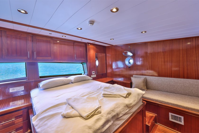 KASAPOĞLU 6 | 8 KİŞİLİK AİLELER VE GRUPLAR İÇİN TEKNE KİRALAMA FIRSATI | Okeanosyatcilik