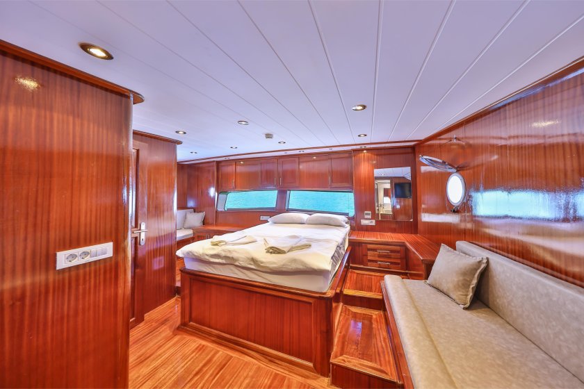 KASAPOĞLU 6 | 8 KİŞİLİK AİLELER VE GRUPLAR İÇİN TEKNE KİRALAMA FIRSATI | Okeanosyatcilik