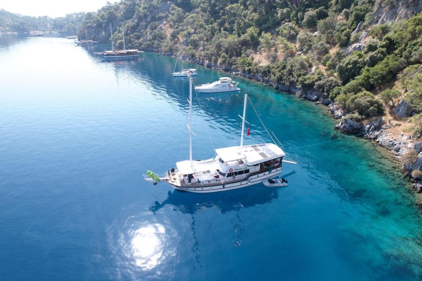 SAFİ SULTAN | 12 KİŞİLİK EGE KEKOVA TEKNE TURU | Okeanosyatcilik