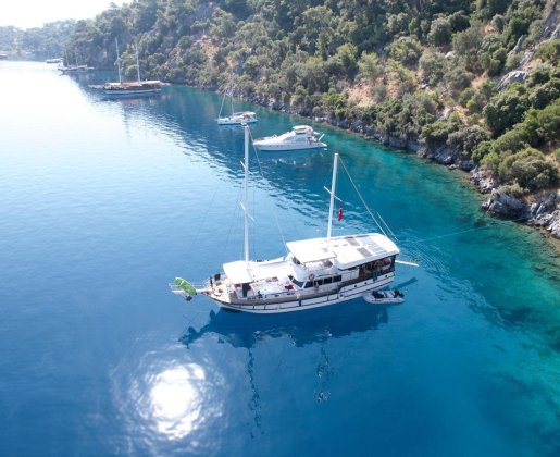 12 KİŞİLİK EGE KEKOVA TEKNE TURU