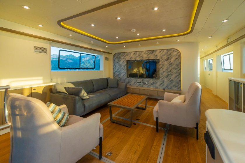 LYCIAN DREAM | 6 CABIN LUXURY TRAWLER CHARTER | Okeanosyachting