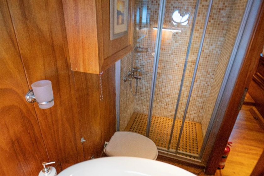 NEFESS | 12 KİŞİLİK GÖCEK KOYLARI TEKNE KİRALAMA | OkeanosYatcilik