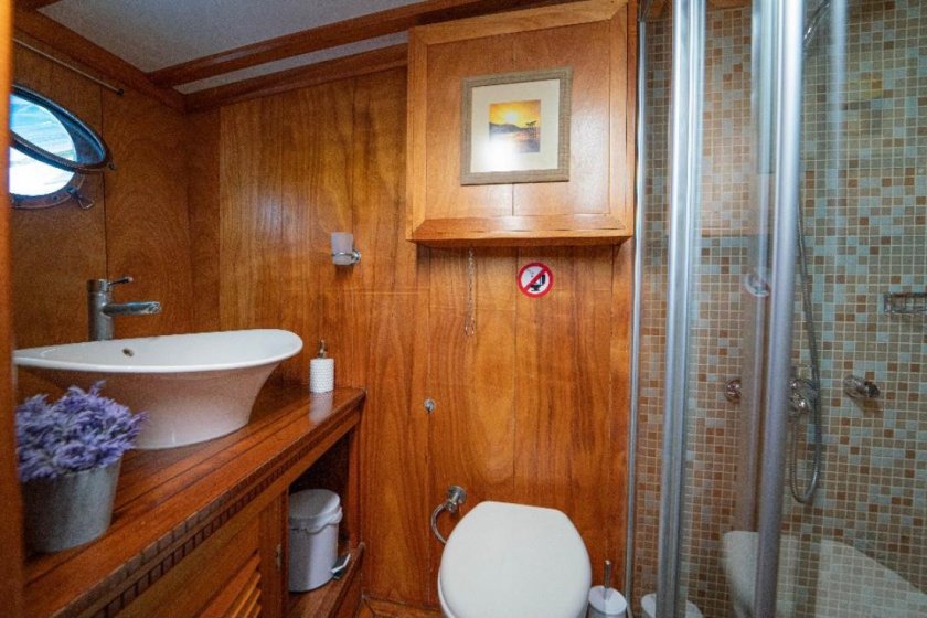 NEFESS | 12 KİŞİLİK GÖCEK KOYLARI TEKNE KİRALAMA | OkeanosYatcilik