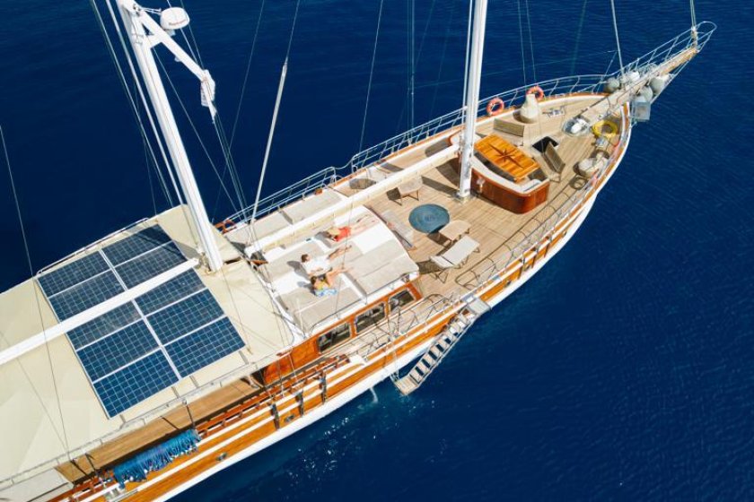 NEFESS | 12 KİŞİLİK GÖCEK KOYLARI TEKNE KİRALAMA | OkeanosYatcilik