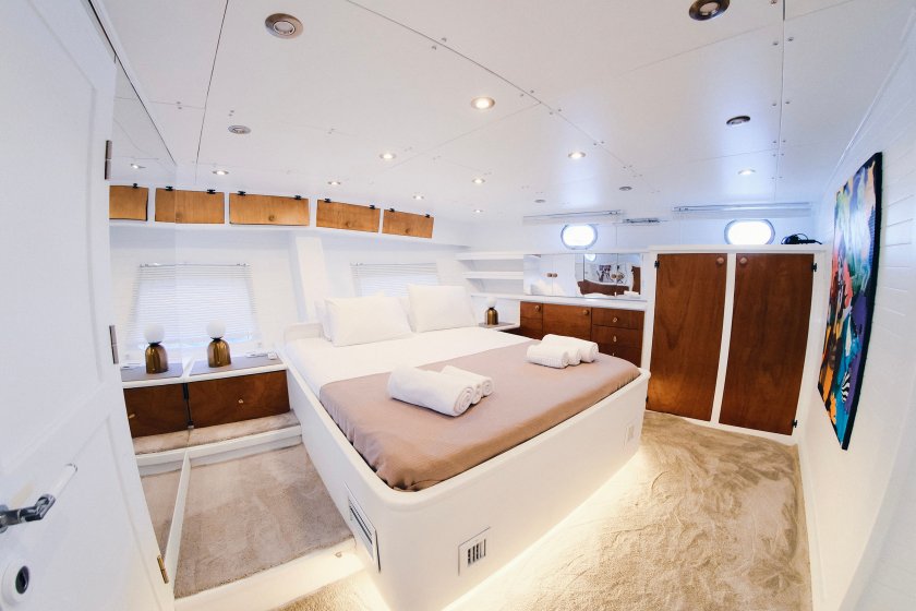 ESCAPE | LÜKS GULET İLE GÖCEK MAVİ YOLCULUK 12 KİŞİLİK TEKNE | Okeanosyatcilik