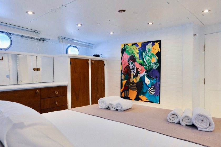 ESCAPE | LÜKS GULET İLE GÖCEK MAVİ YOLCULUK 12 KİŞİLİK TEKNE | Okeanosyatcilik