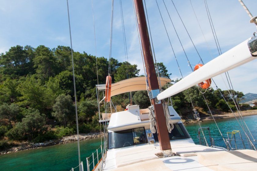 ASURA | 5 KİŞİLİK AİLE VE ARKADAŞ GRUBUNA UYGUN MAVİ YOLCULUK GULETİ | Okeanosyatcilik