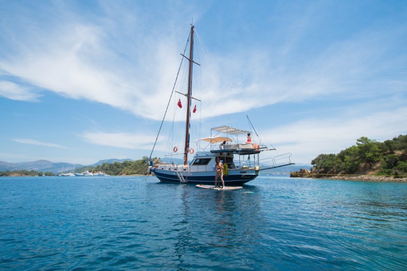 ASURA | 5 KİŞİLİK AİLE VE ARKADAŞ GRUBUNA UYGUN MAVİ YOLCULUK GULETİ | Okeanosyatcilik