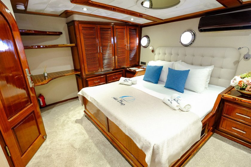 ADA DENİZ | LÜKS MAVİ YOLCULUK & MAVİ TUR | Okeanosyatcilik